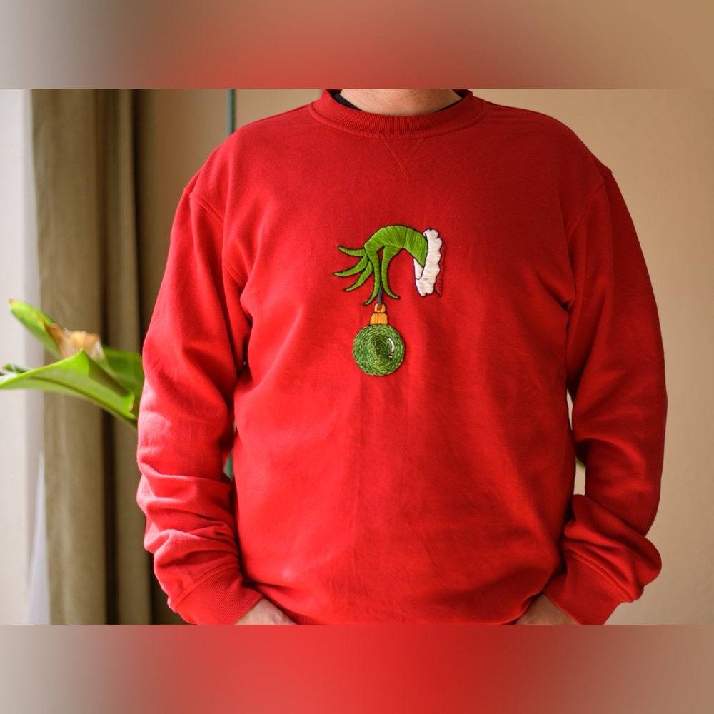 Handmade Embroidered Christmas Red Sweater โข Grinch Hand Ornament - Unisex - Picture 6 of 13